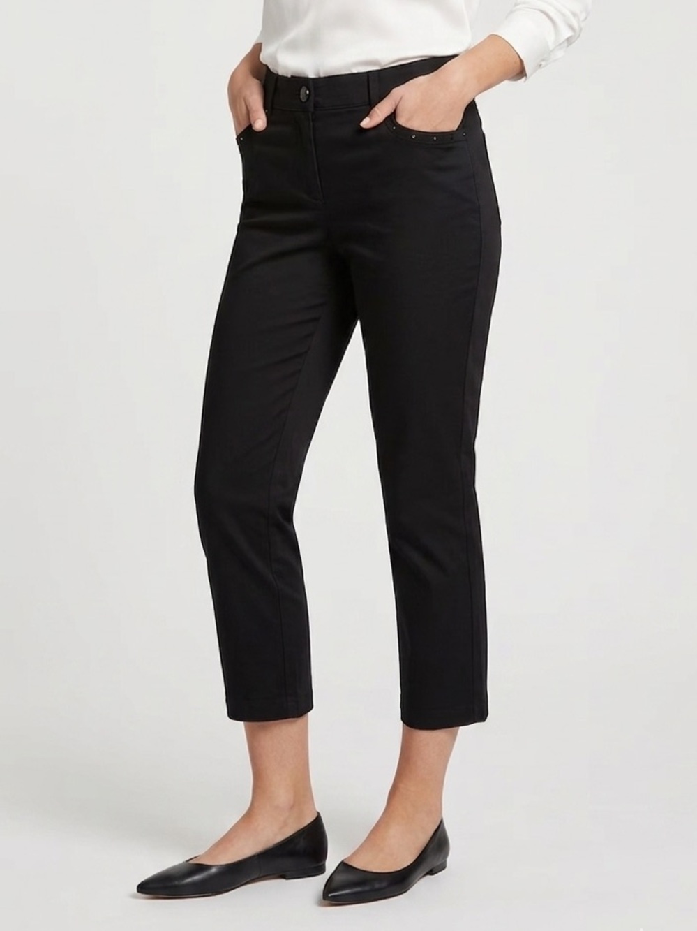 White House Black Market Crop Leg Pants